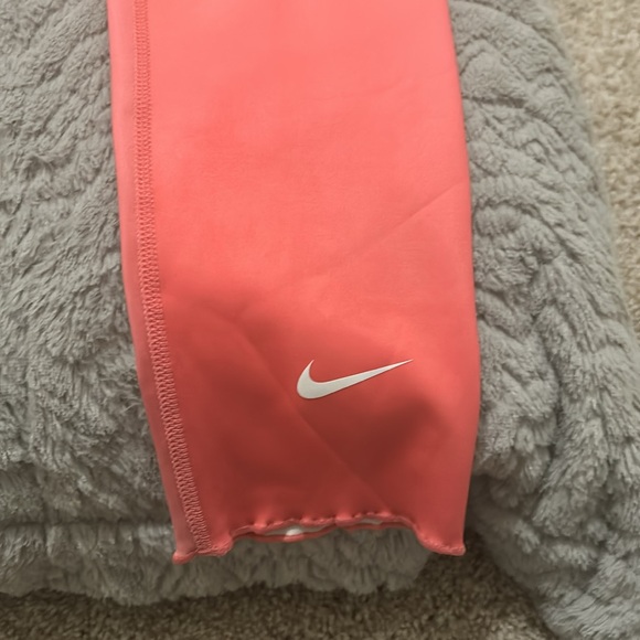 GIRLS TRAINING LEGGINGS NEVER BEEN WORNN - Picture 3 of 5